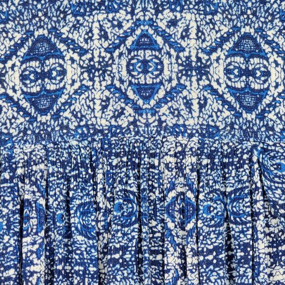 Free People Blue White Aztec Print Split Side Button Down Blouse - S - Picture 7 of 8